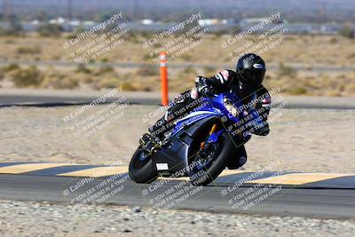 media/Jan-09-2022-SoCal Trackdays (Sun) [[2b1fec8404]]/Turn 11 (935am)/